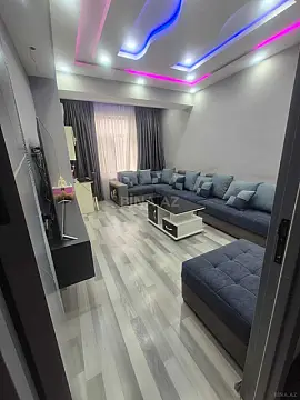 Satılır 2 otaqlı mənzil 68 m²