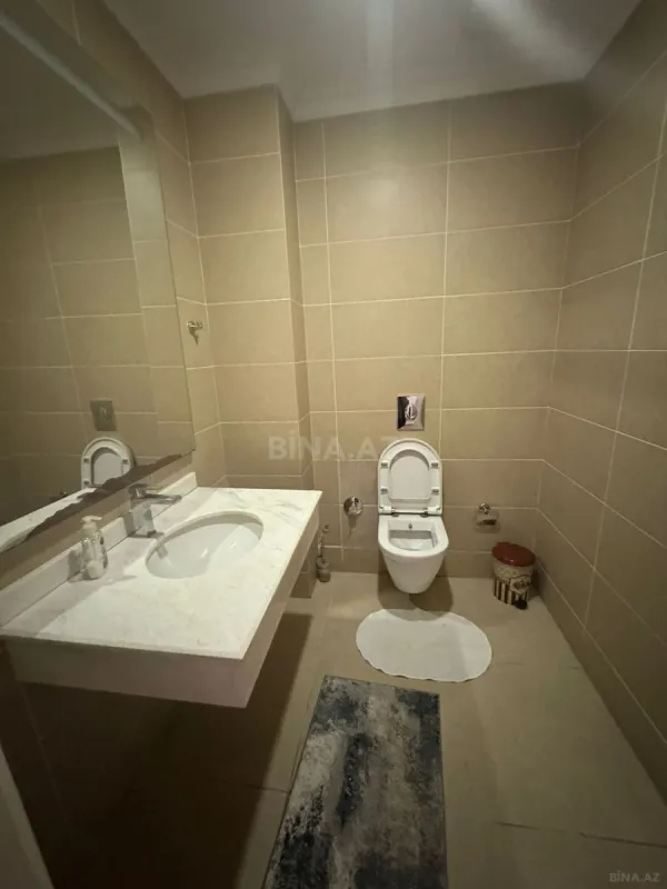 Kirayə verilir 3 otaqlı mənzil 150 m²
