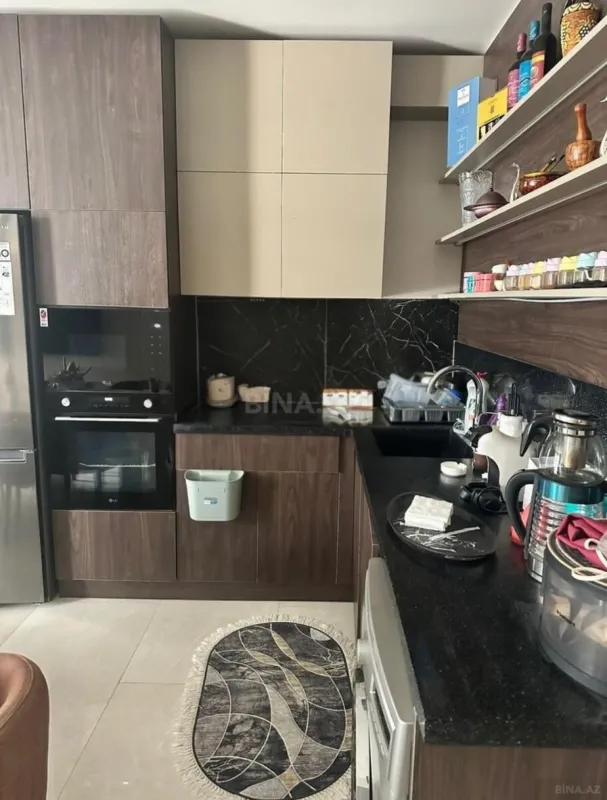 Kirayə verilir 2 otaqlı mənzil 100 m²