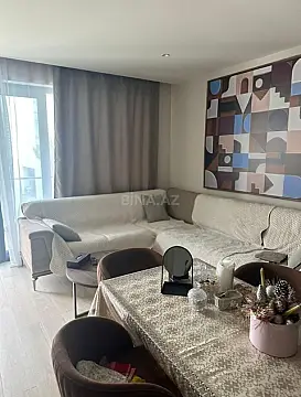 Kirayə verilir 2 otaqlı mənzil 100 m²