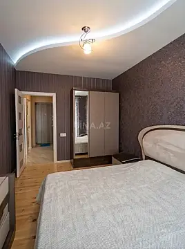 Kirayə verilir 2 otaqlı mənzil 70 m²