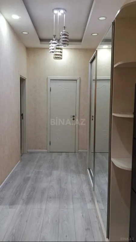 Kirayə verilir 3 otaqlı mənzil 110 m²