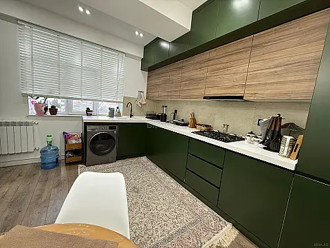 Kirayə verilir 2 otaqlı mənzil 70 m²