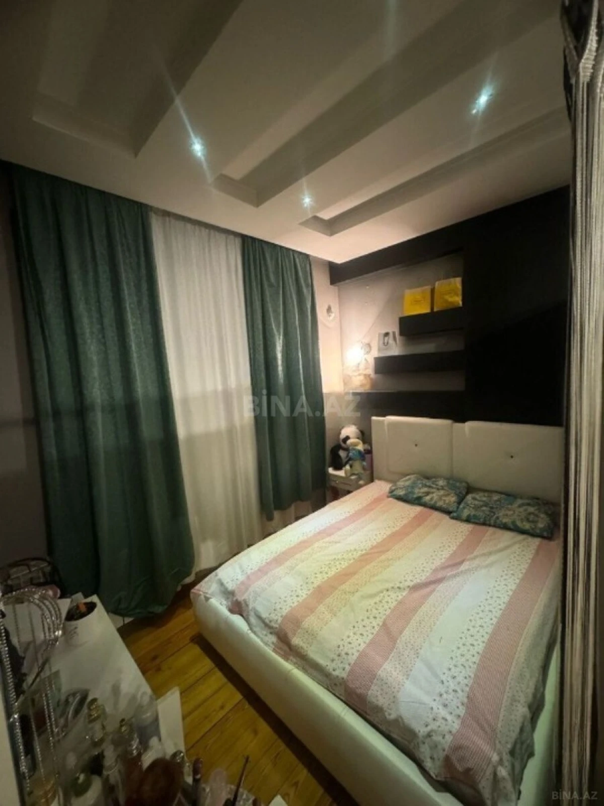 Kirayə verilir 2 otaqlı mənzil 60 m²