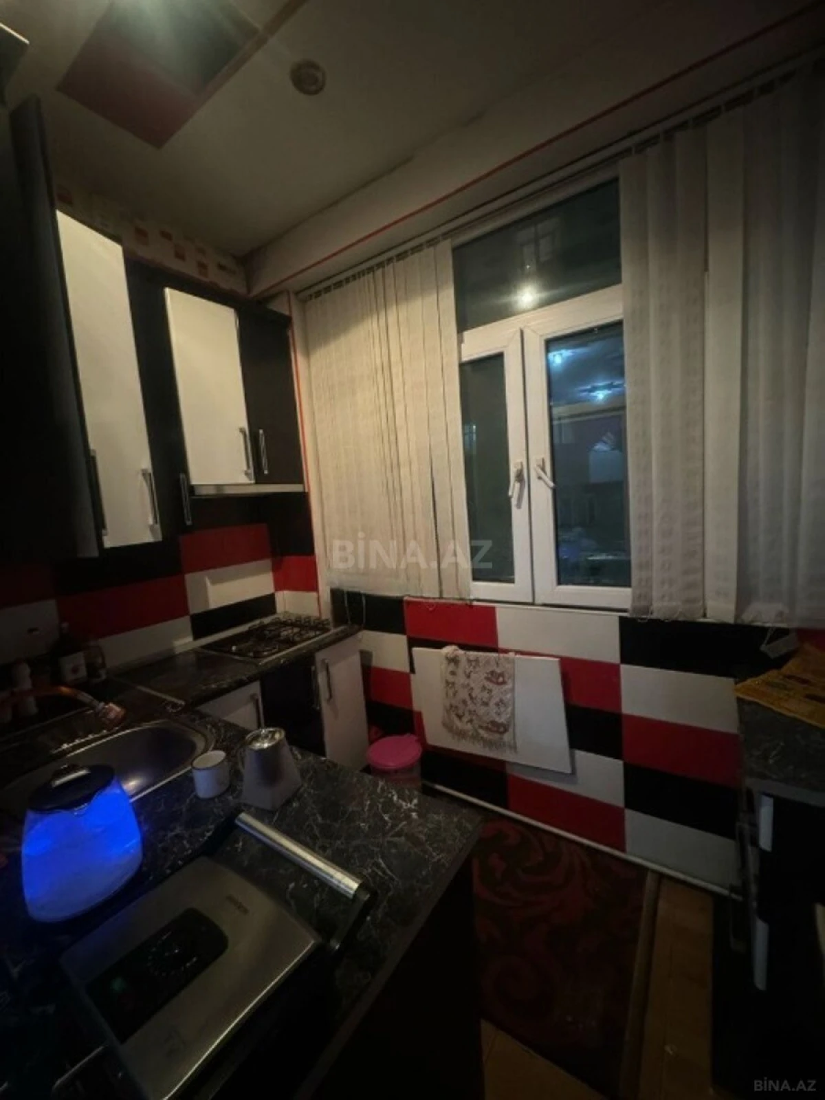 Kirayə verilir 2 otaqlı mənzil 60 m²