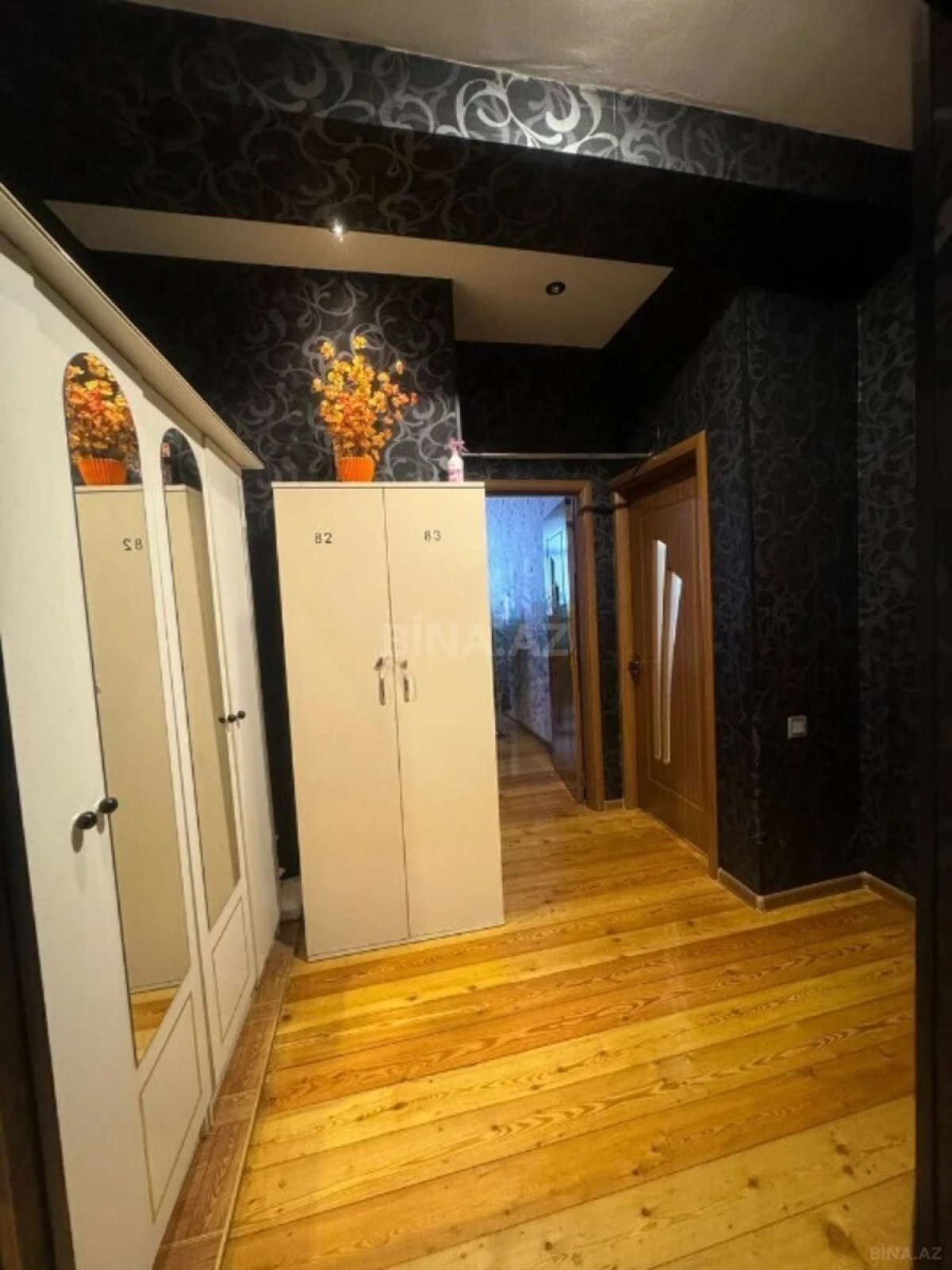 Kirayə verilir 2 otaqlı mənzil 60 m²