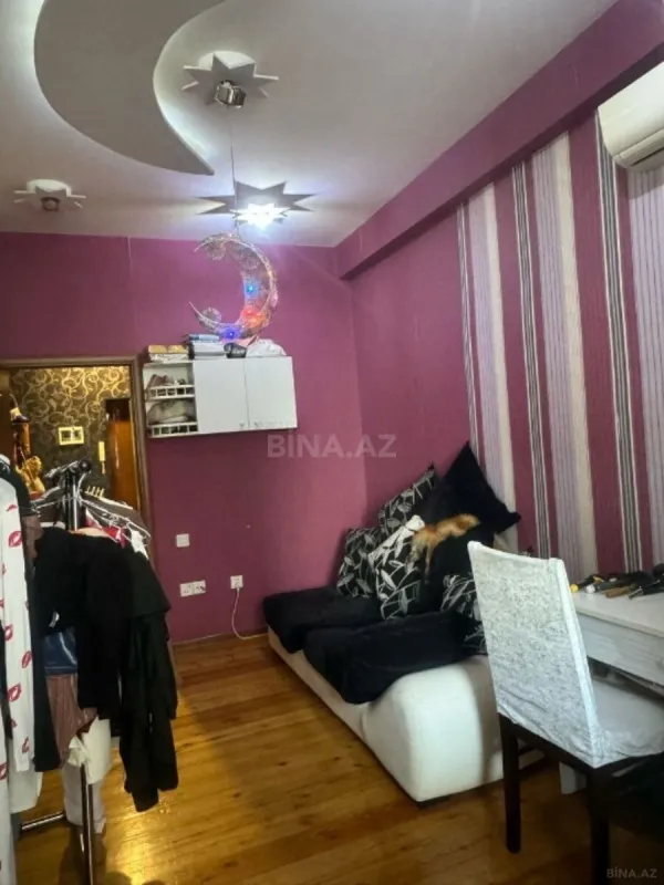 Kirayə verilir 2 otaqlı mənzil 60 m²