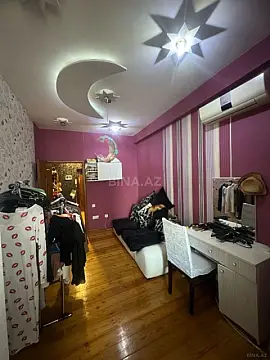 Kirayə verilir 2 otaqlı mənzil 60 m²
