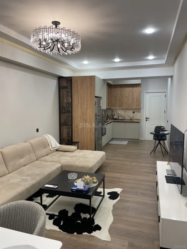 Satılır 2 otaqlı mənzil 100 m²