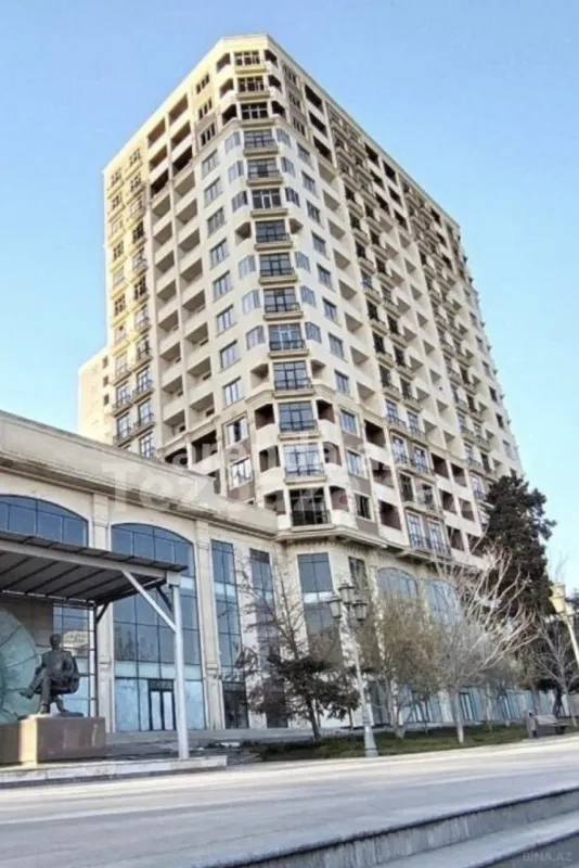 Satılır 2 otaqlı mənzil 100 m²