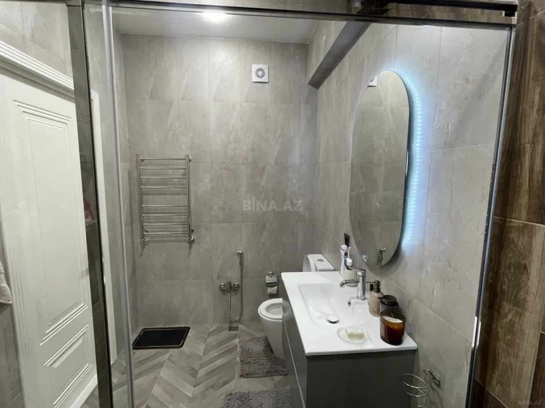 Satılır 2 otaqlı mənzil 100 m²