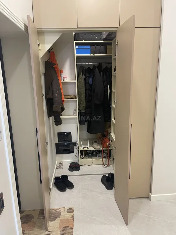 Satılır 2 otaqlı mənzil 100 m²