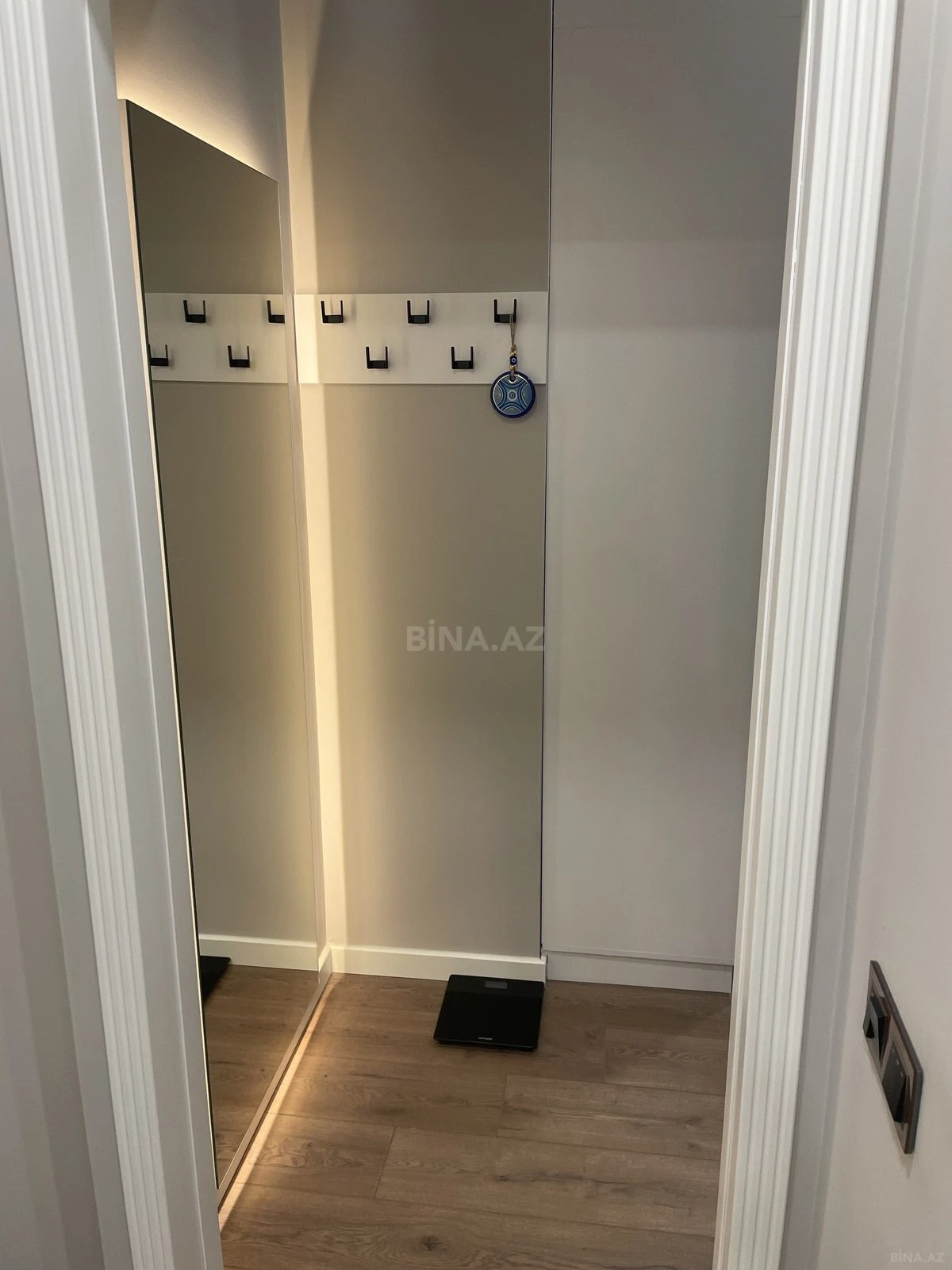 Satılır 2 otaqlı mənzil 100 m²