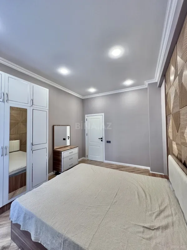 Satılır 2 otaqlı mənzil 52 m²