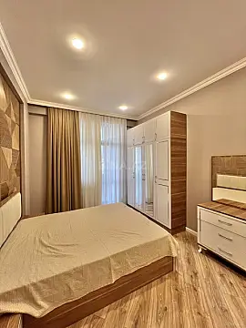 Satılır 2 otaqlı mənzil 52 m²