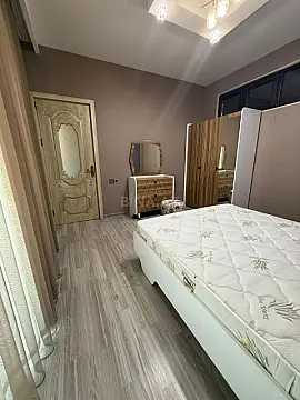 Kirayə verilir 3 otaqlı mənzil 105 m²