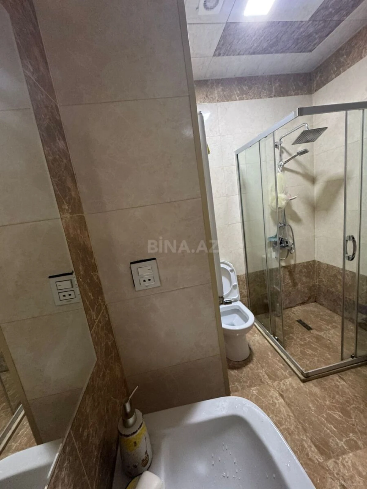 Satılır 3 otaqlı mənzil 108 m²
