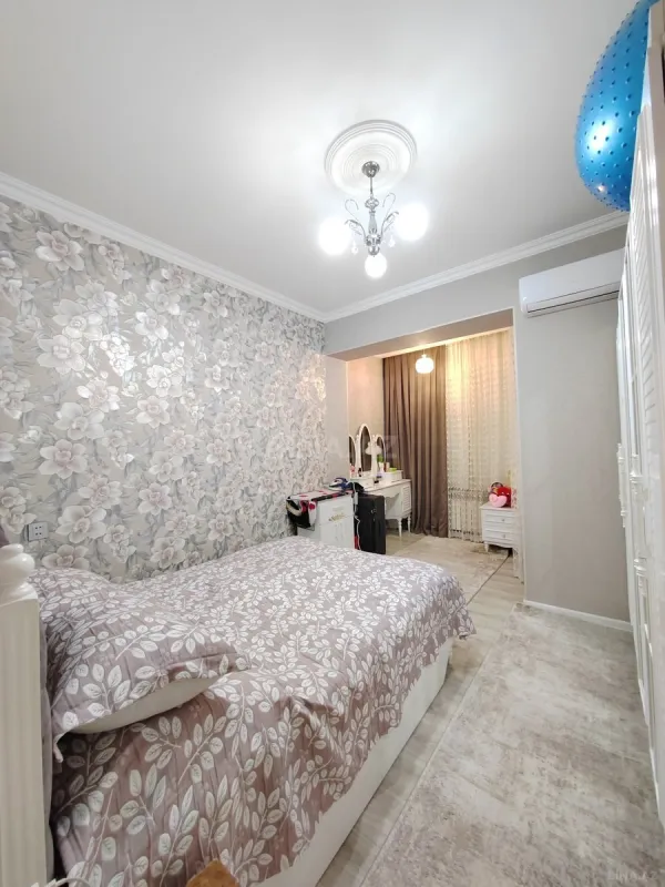 Satılır 3 otaqlı mənzil 100 m²