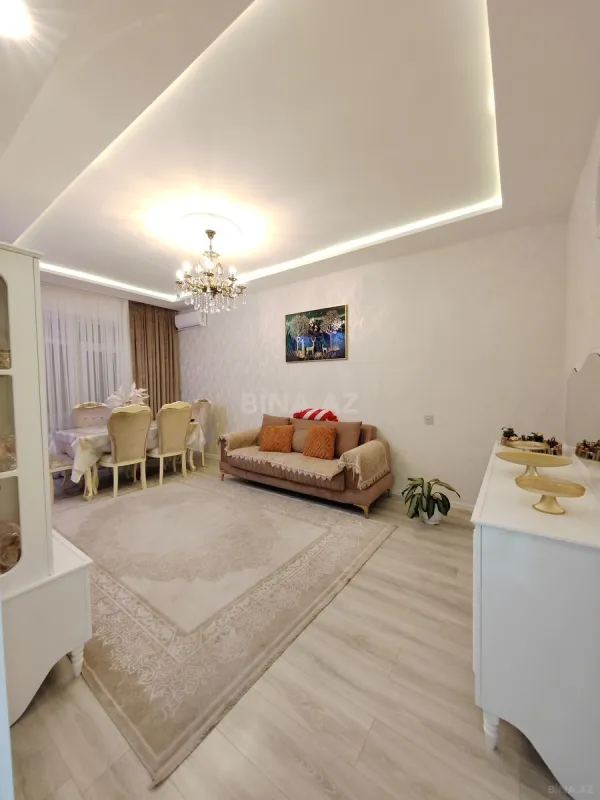 Satılır 3 otaqlı mənzil 100 m²