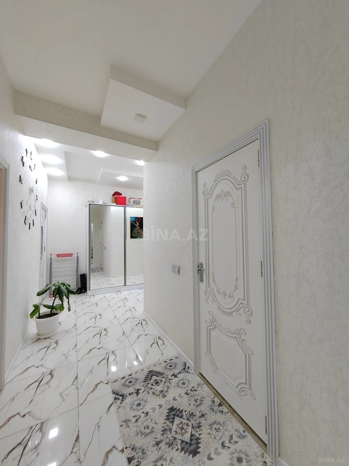 Satılır 3 otaqlı mənzil 100 m²