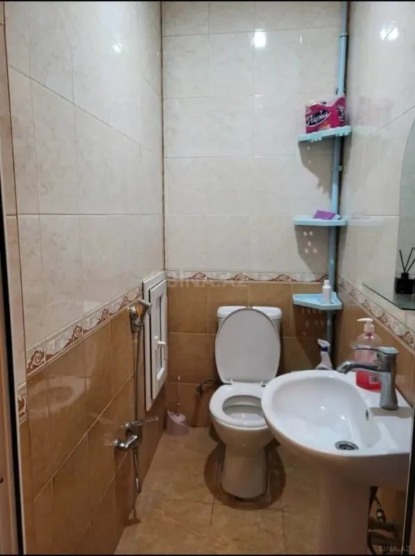 Satılır 2 otaqlı mənzil 74 m²