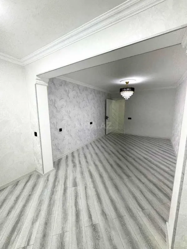 Satılır 2 otaqlı mənzil 55 m²