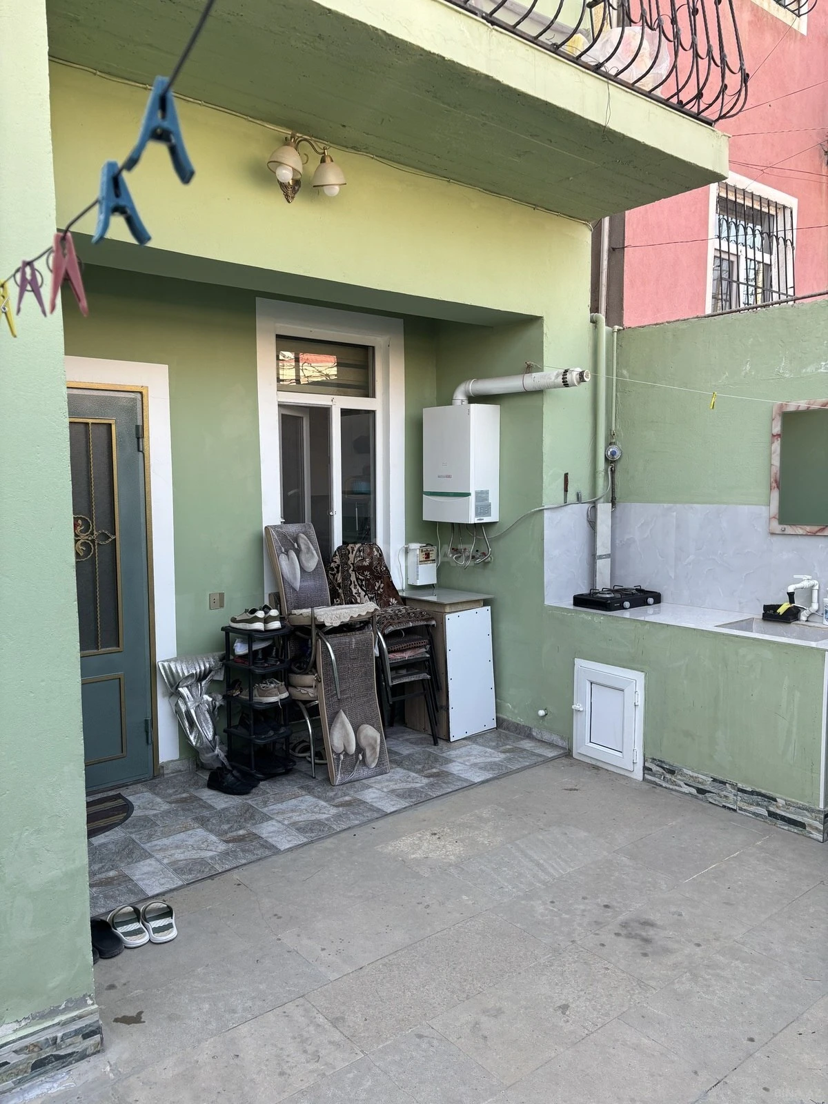 Satılır 5 otaqlı həyət evi 120 m²