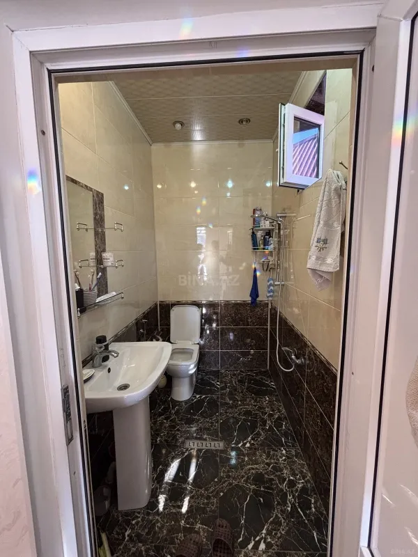 Satılır 5 otaqlı həyət evi 120 m²