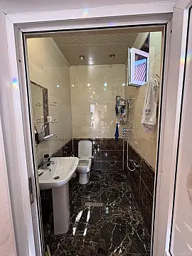 Satılır 5 otaqlı həyət evi 120 m²