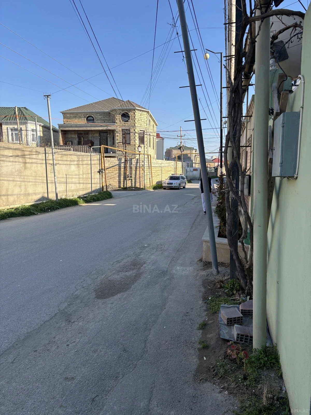 Satılır 5 otaqlı həyət evi 120 m²