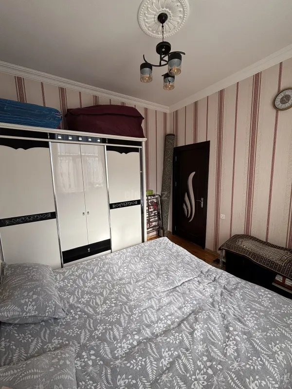 Satılır 5 otaqlı həyət evi 120 m²