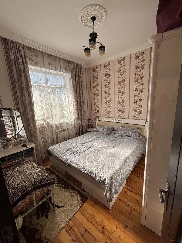 Satılır 5 otaqlı həyət evi 120 m²