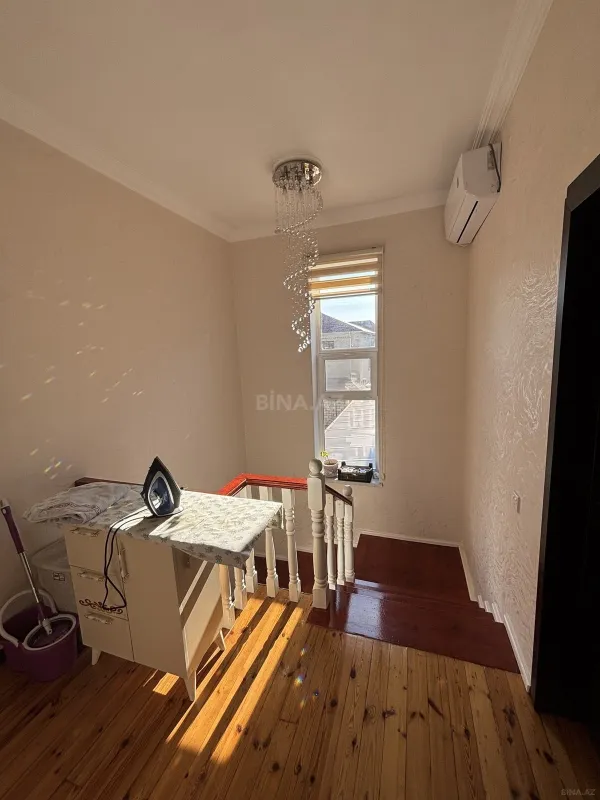 Satılır 5 otaqlı həyət evi 120 m²
