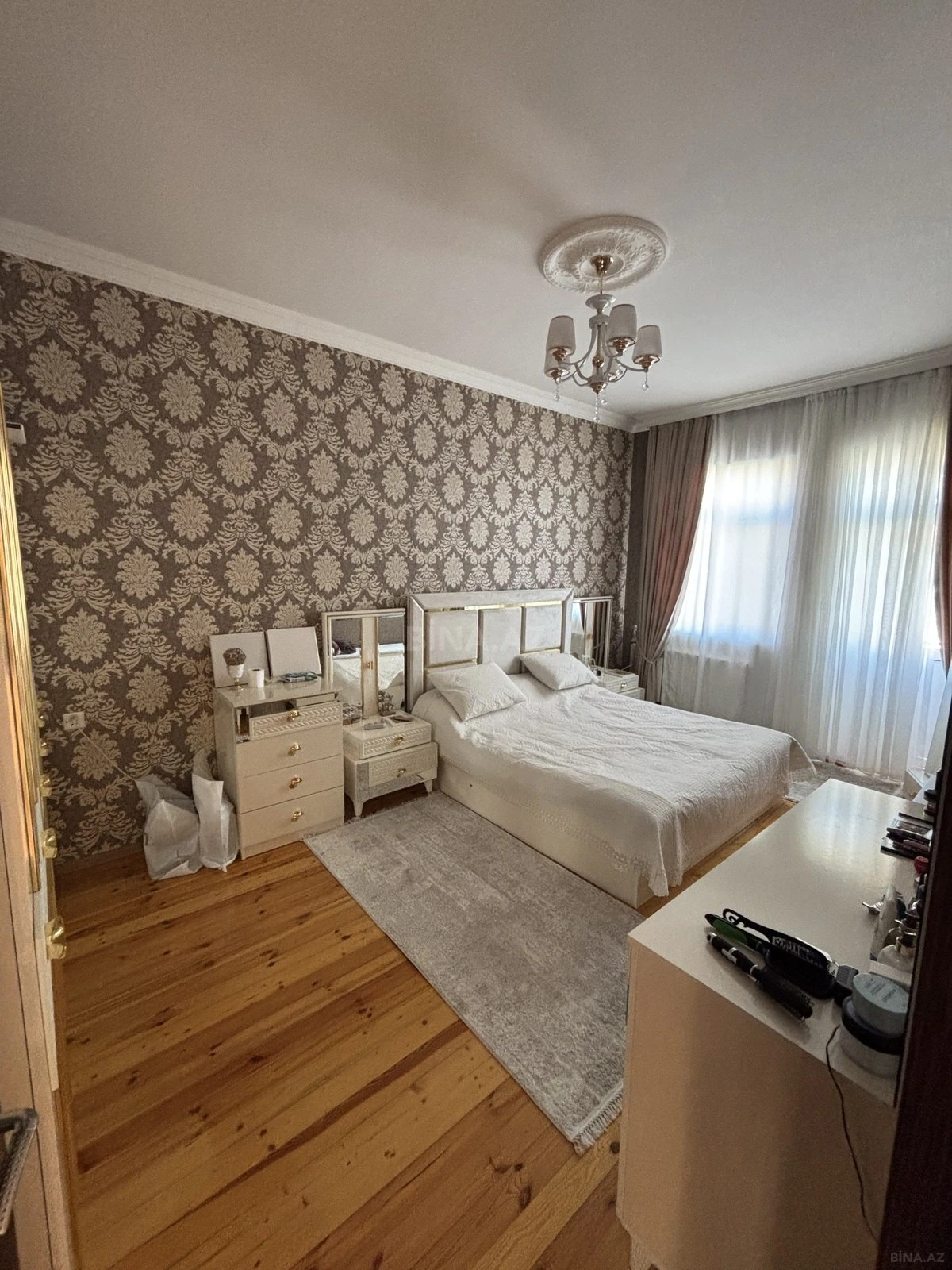 Satılır 5 otaqlı həyət evi 120 m²