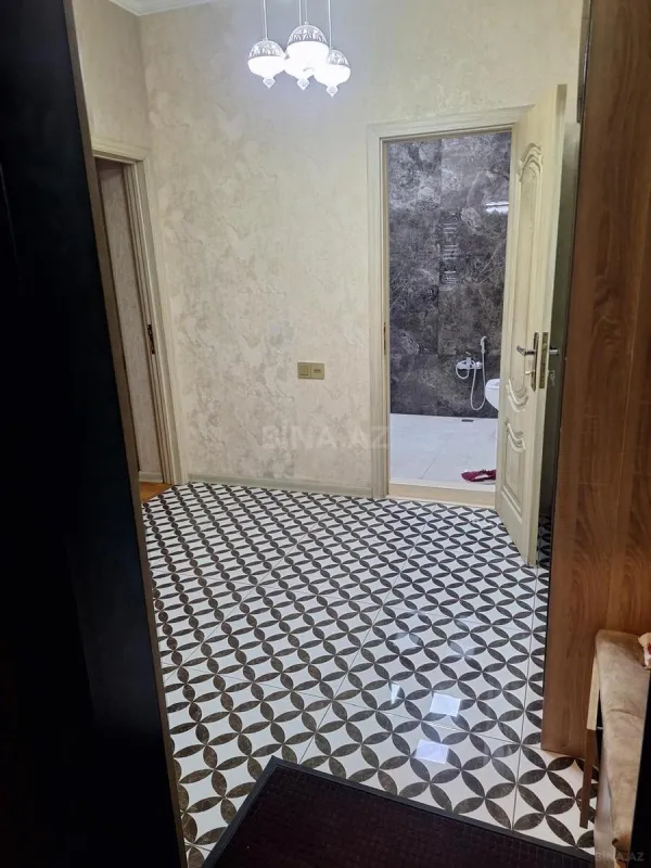 Kirayə verilir 2 otaqlı mənzil 60 m²