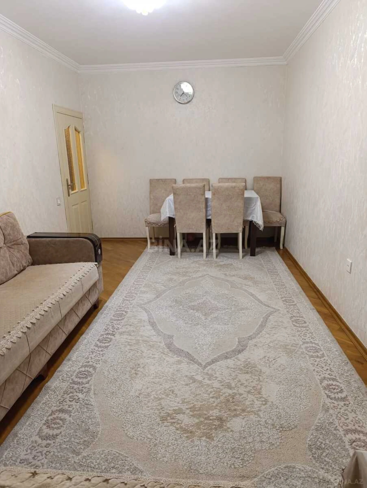 Kirayə verilir 2 otaqlı mənzil 65 m²