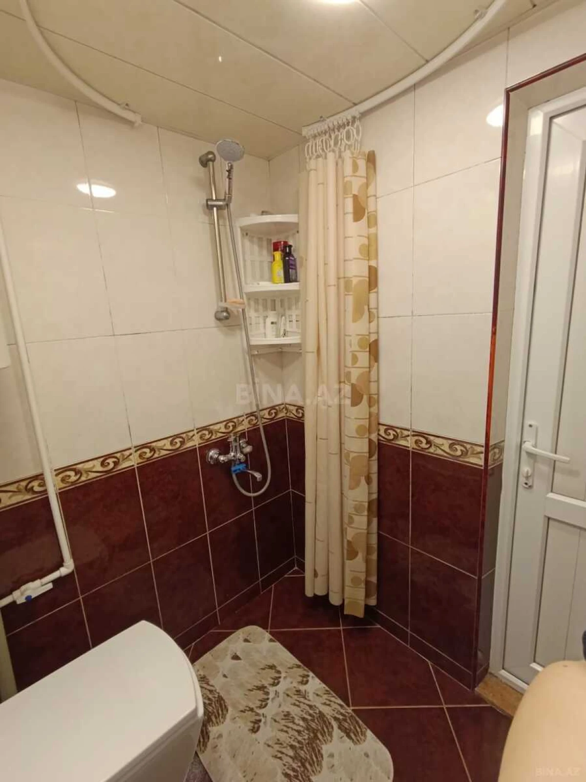 Kirayə verilir 2 otaqlı mənzil 65 m²