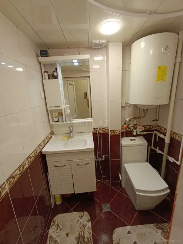 Kirayə verilir 2 otaqlı mənzil 65 m²