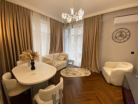 Satılır 2 otaqlı mənzil 64 m² — Bakı 2 otaq 64.00 m²
