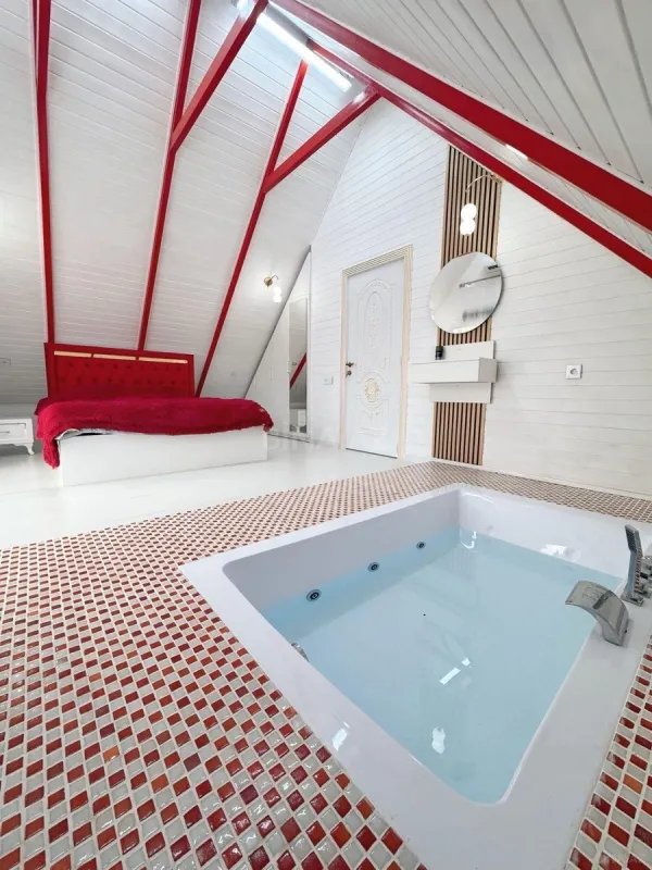 Kirayə verilir 2 otaqlı həyət evi 200 m²