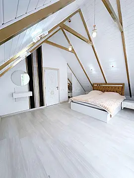 Kirayə verilir 2 otaqlı həyət evi 200 m²