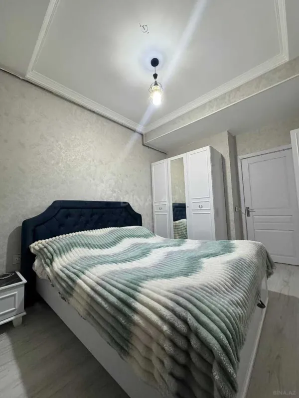 Satılır 2 otaqlı mənzil 60 m²