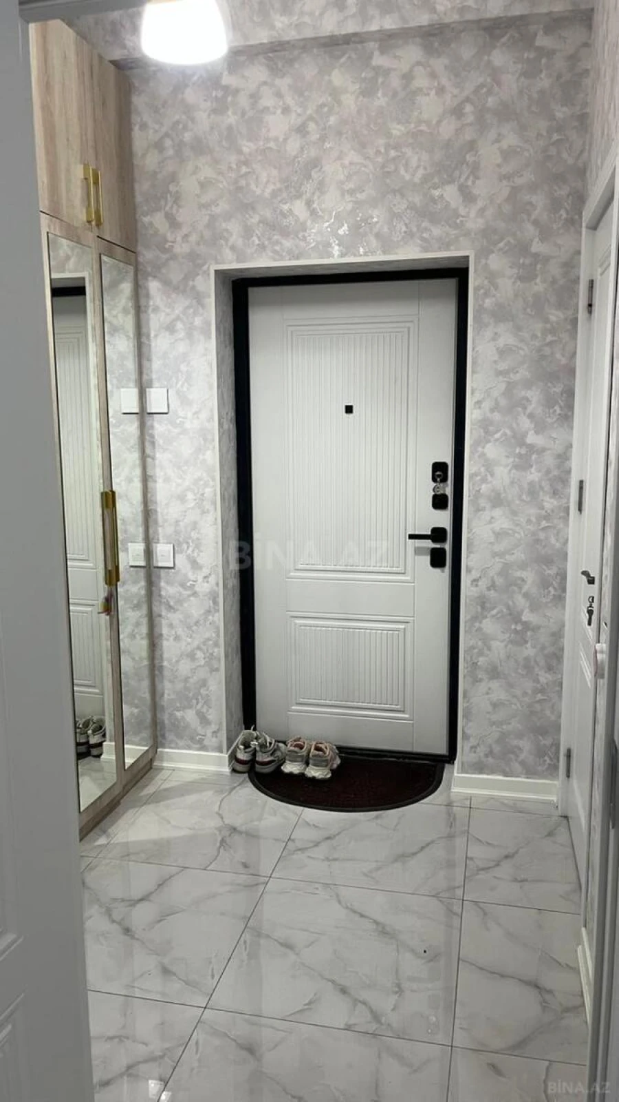 Satılır 2 otaqlı mənzil 54 m²