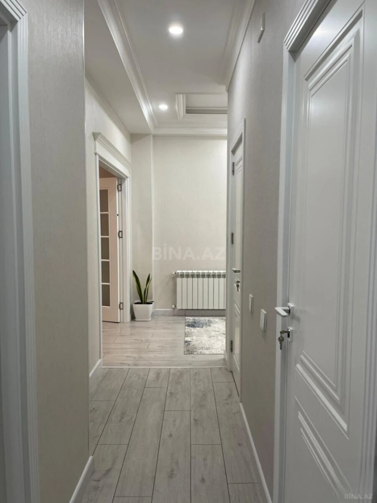 Satılır 3 otaqlı mənzil 95 m²