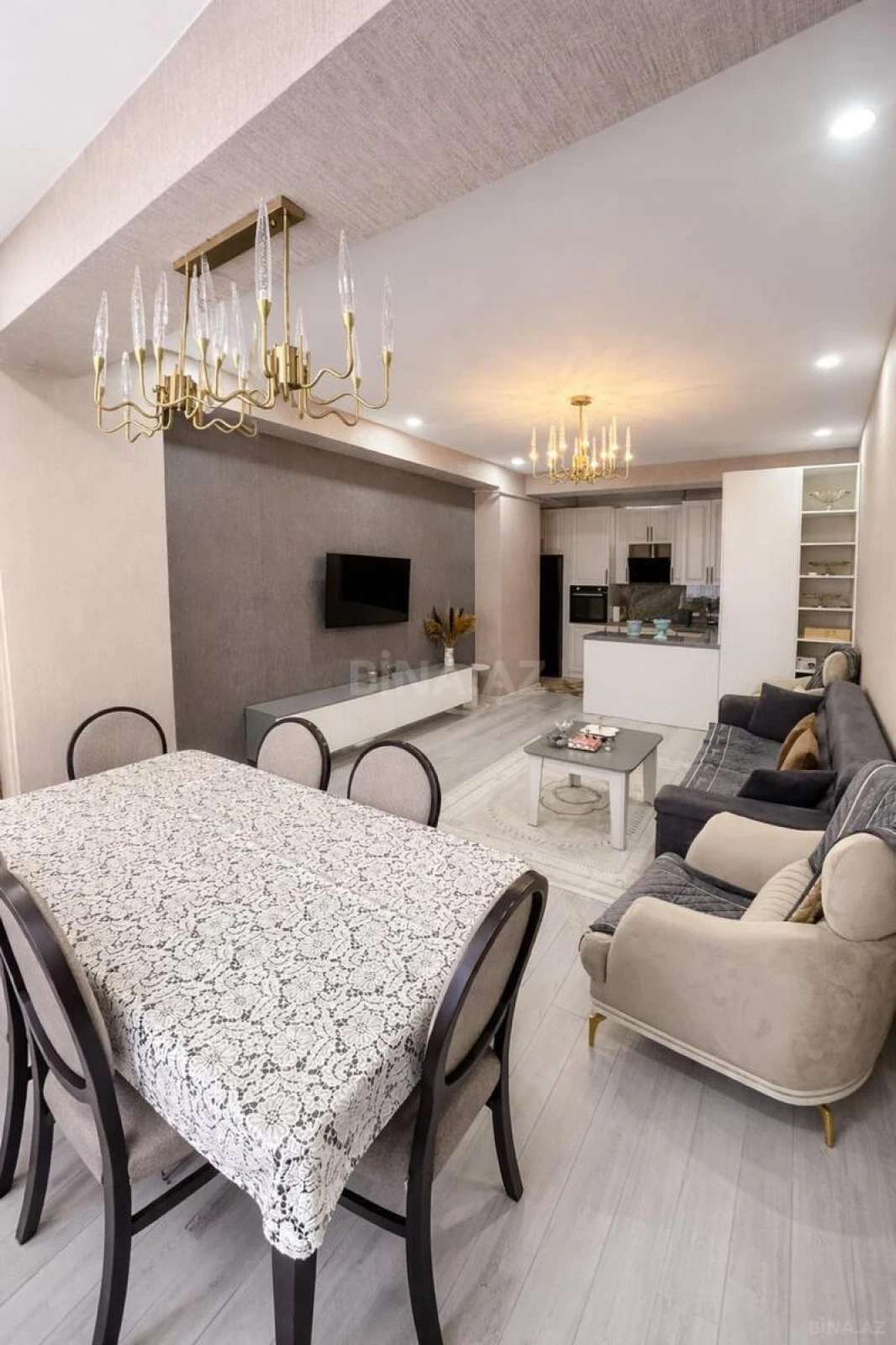 Satılır 3 otaqlı mənzil 103 m²