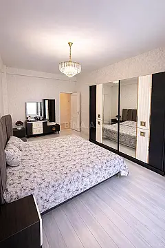 Satılır 3 otaqlı mənzil 103 m²
