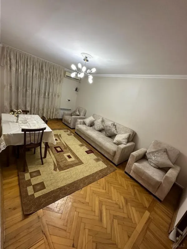 Kirayə verilir 2 otaqlı mənzil 70 m²