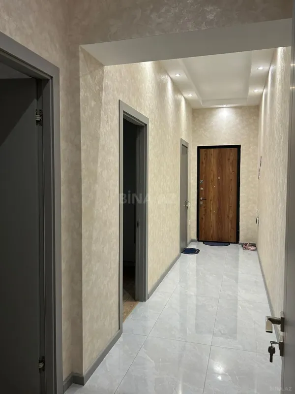 Kirayə verilir 2 otaqlı mənzil 91 m²