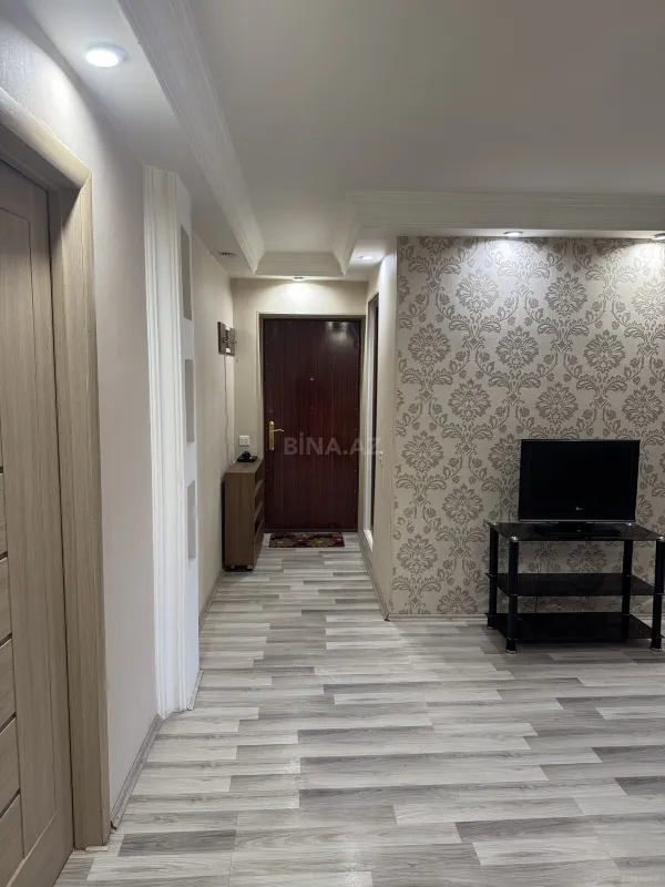 Kirayə verilir 2 otaqlı mənzil 50 m²