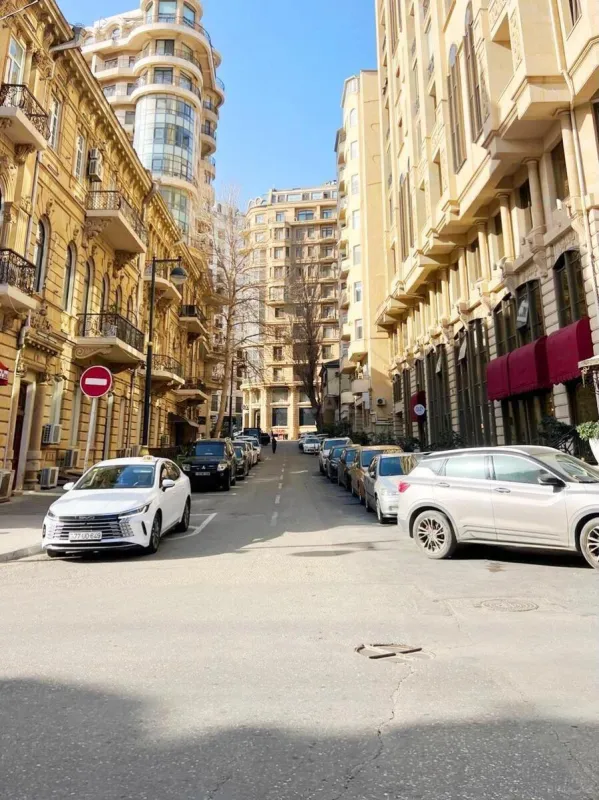 Satılır obyekt 85 m²